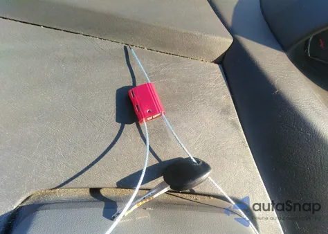 2007 Saturn Ion Ion 2 из США, поврежденный, VIN 1G8AJ55F37Z187472